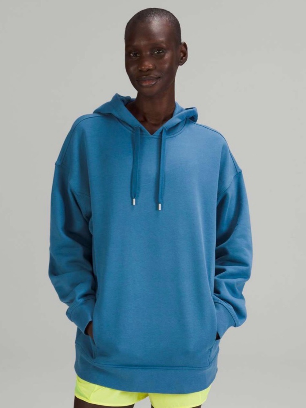 Lululemon Perfectly Oversized Hoodie
Soft Denim Size 6
